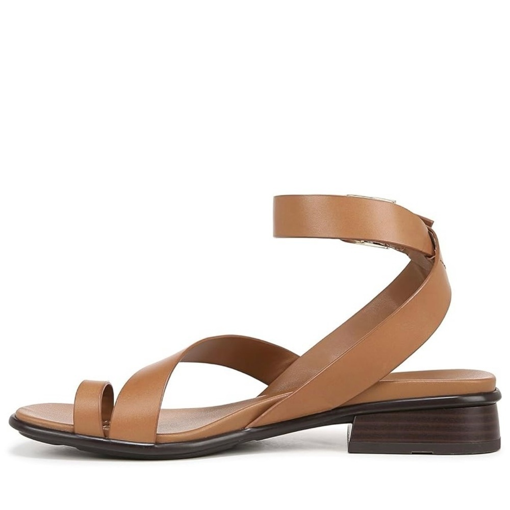NWT Naturalizer
Birch Ankle Strap Sandals - Picture 3 of 7